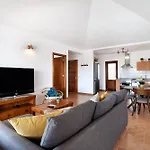 Holiday home Rubi *
